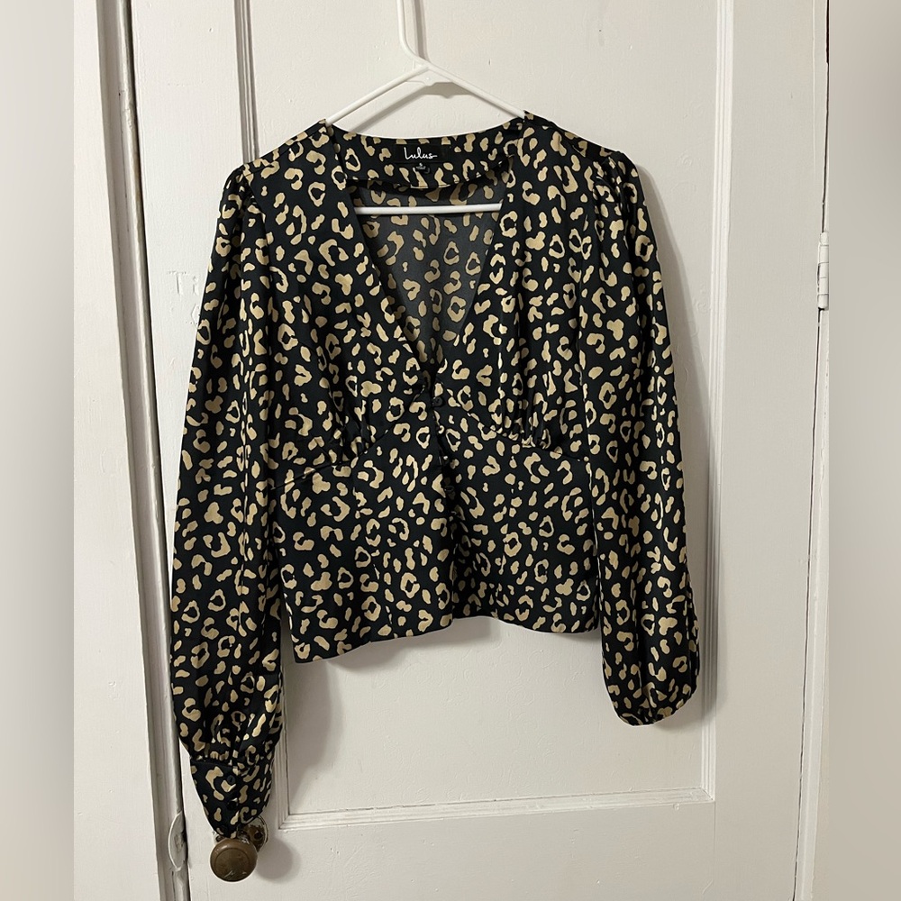 Leopard button up silk Lulus brand size S